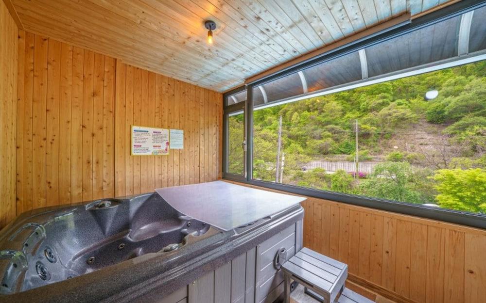 Gapyeong La Foret Pension