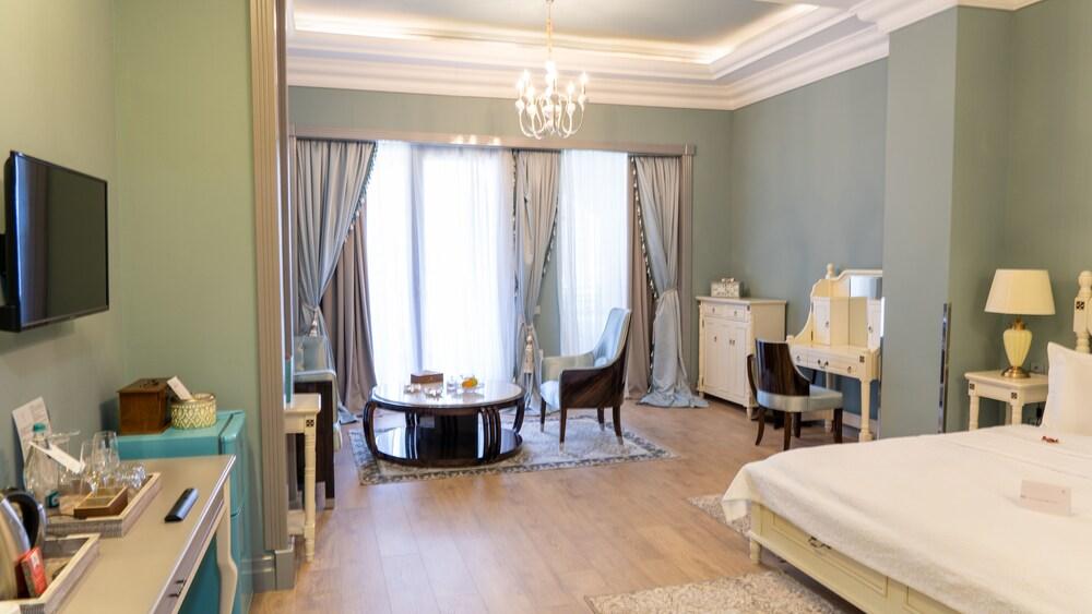 Phoenicia Boutique Hotel & Casino