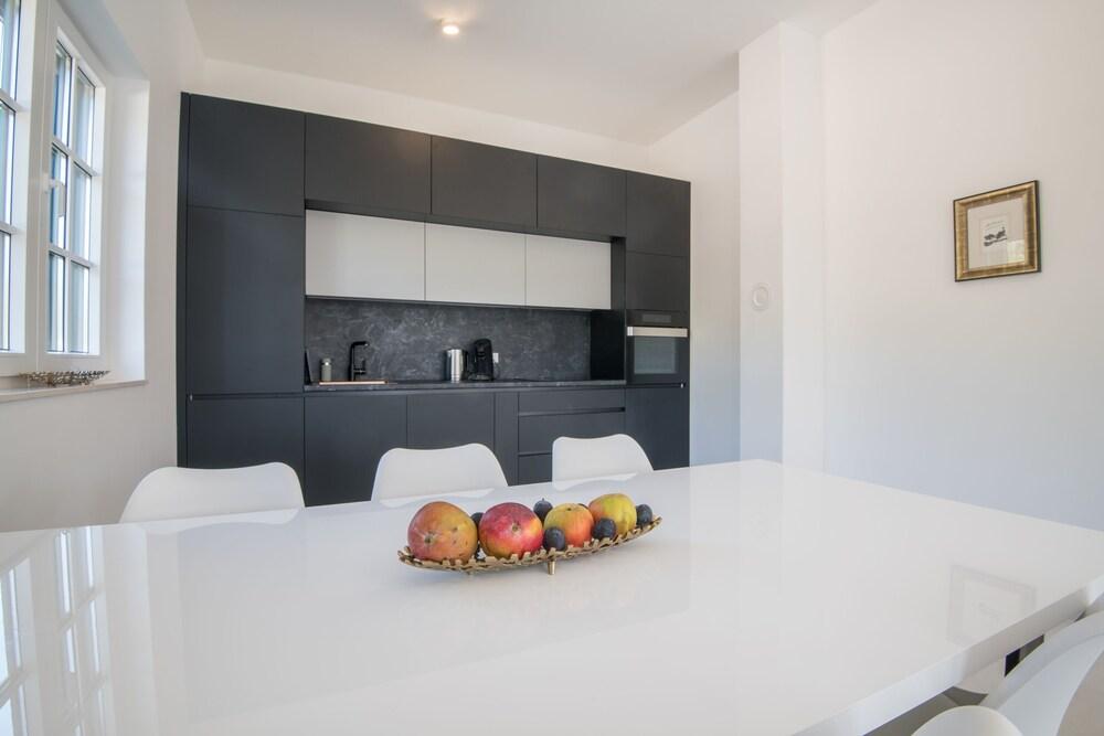 Luxury Villa Phoenix