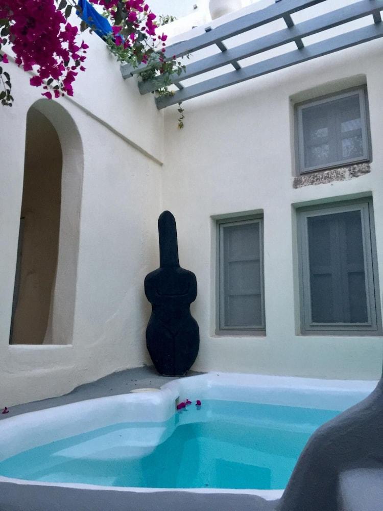 Timedrops Santorini Cycladic Villa