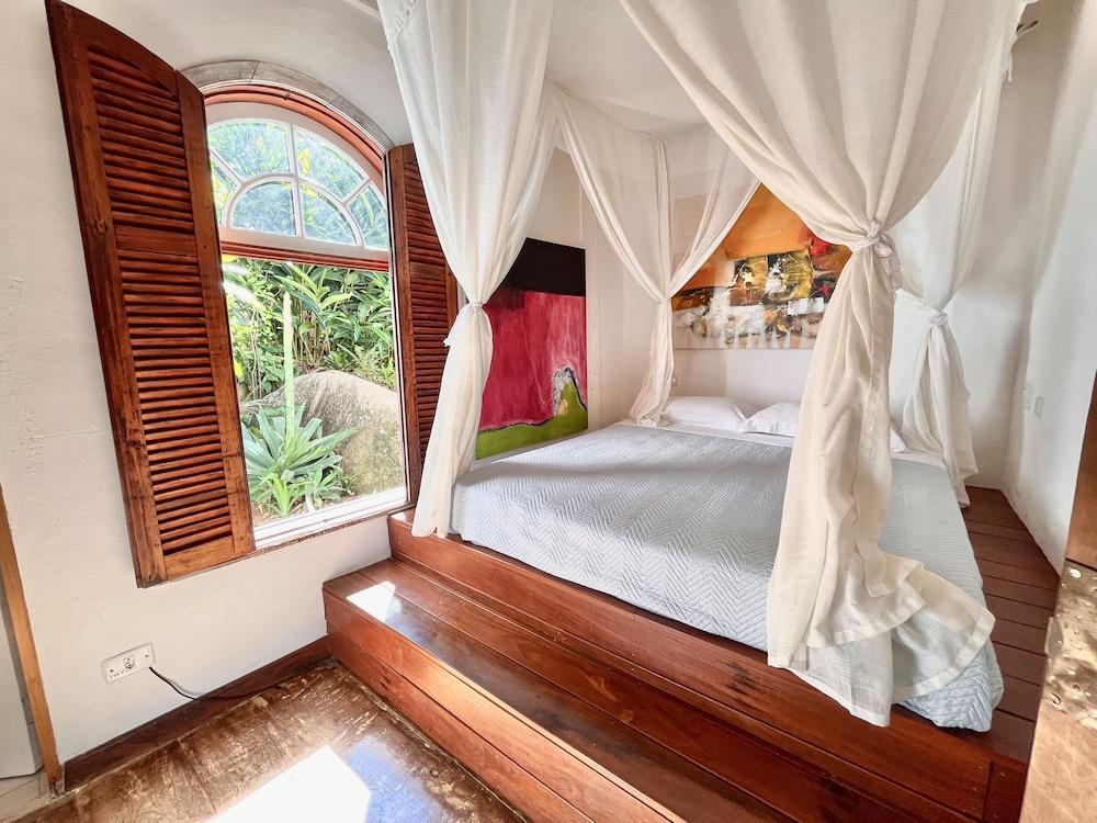 VILATORO GUEST HOUSE