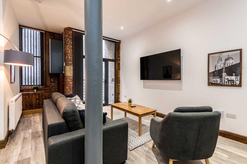 UStay 27 Stanley Street Party Apartments