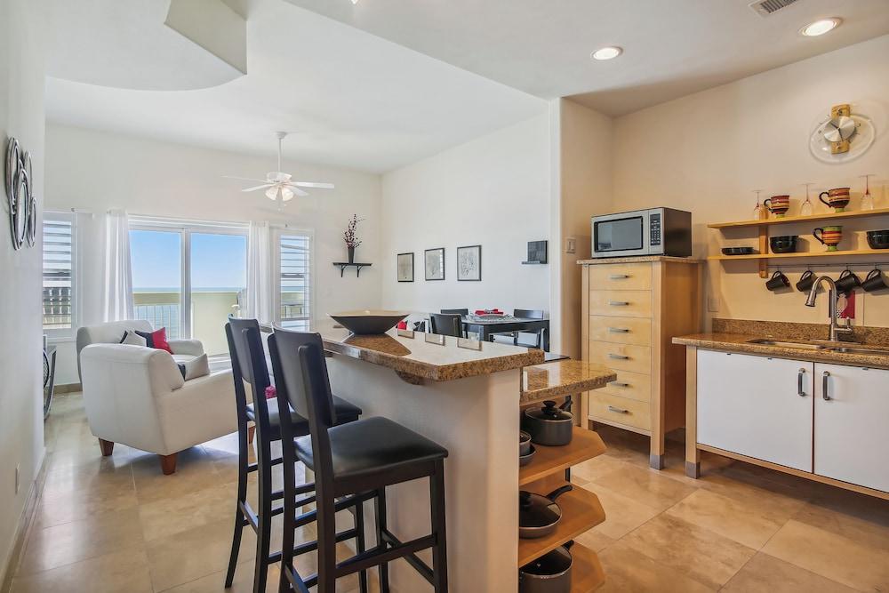 Pelican View by Ryson Vacation Rentals