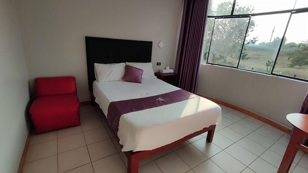 Hospedaje Huaca Palmeras