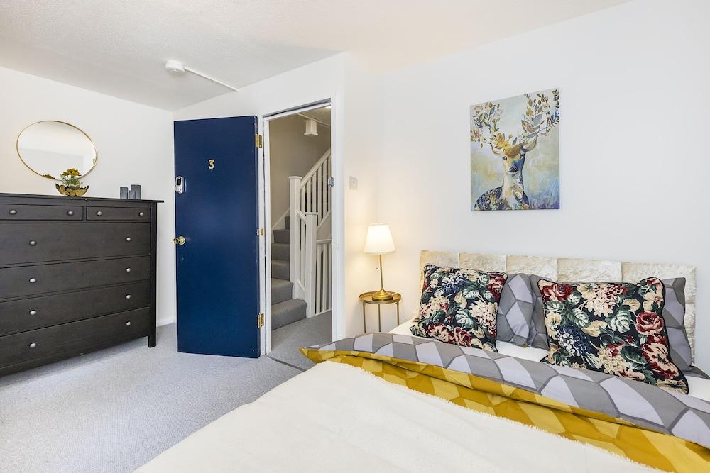 Inglewood Hub London