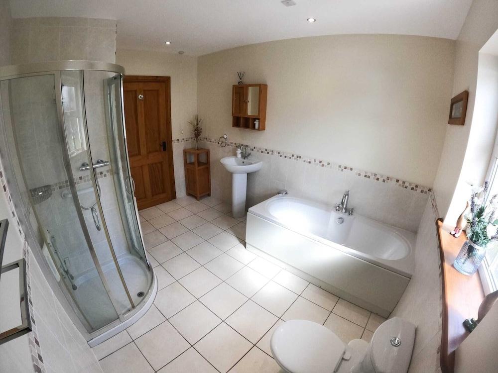 The Heights & Hollows Farmhouse