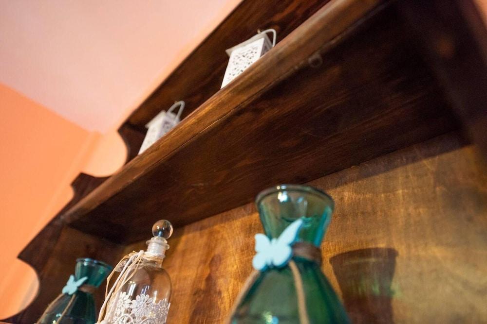 Santorious Spacious Apartment