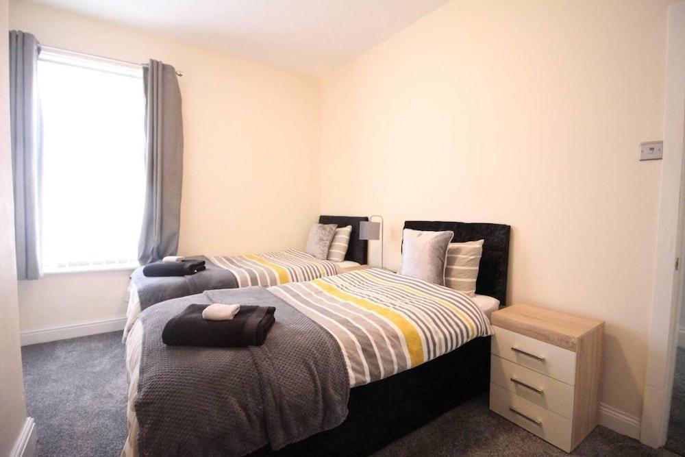 Regent Choice - Town Centre - Fantastic House
