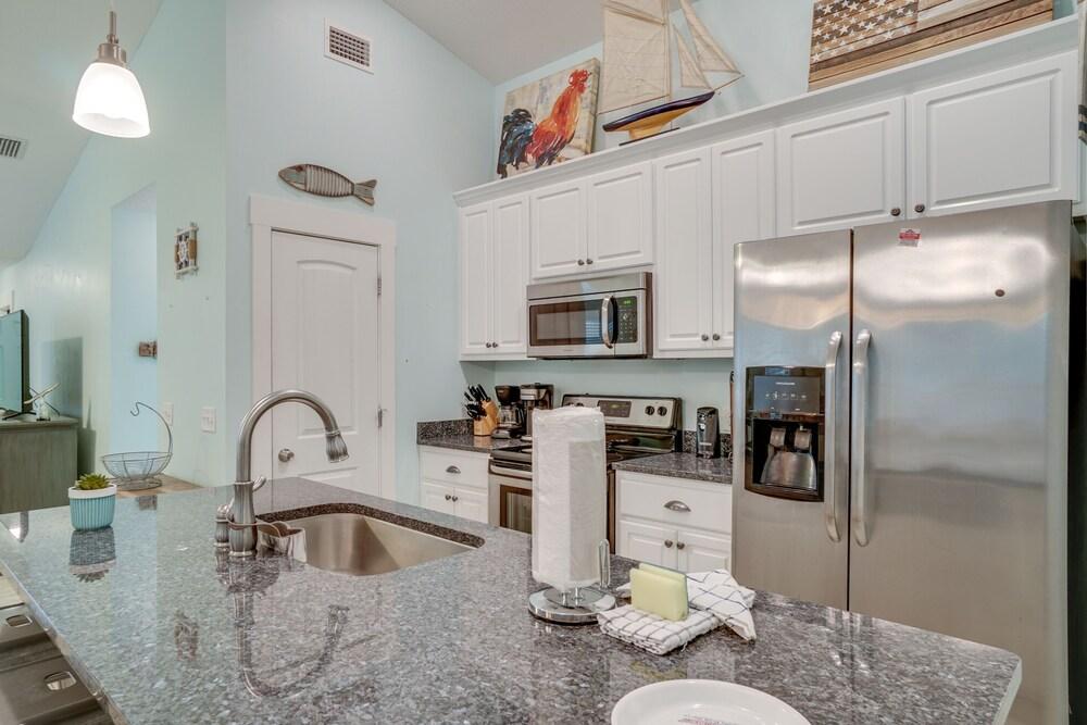 Beach House - Sandy Teauxs By Panhandle Getaways