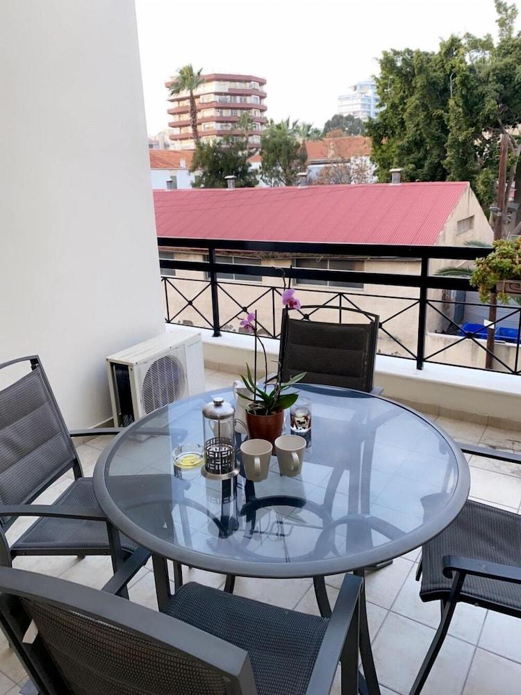 Larnaca Beach Apartment