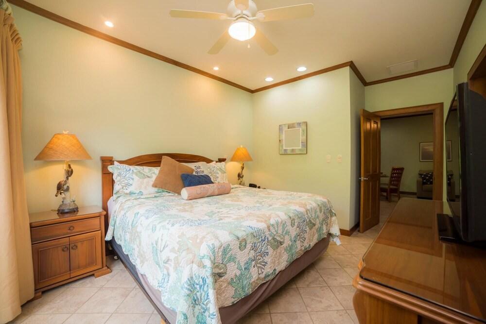 Veranda 5D - 1 bdr 1 Bath Condo