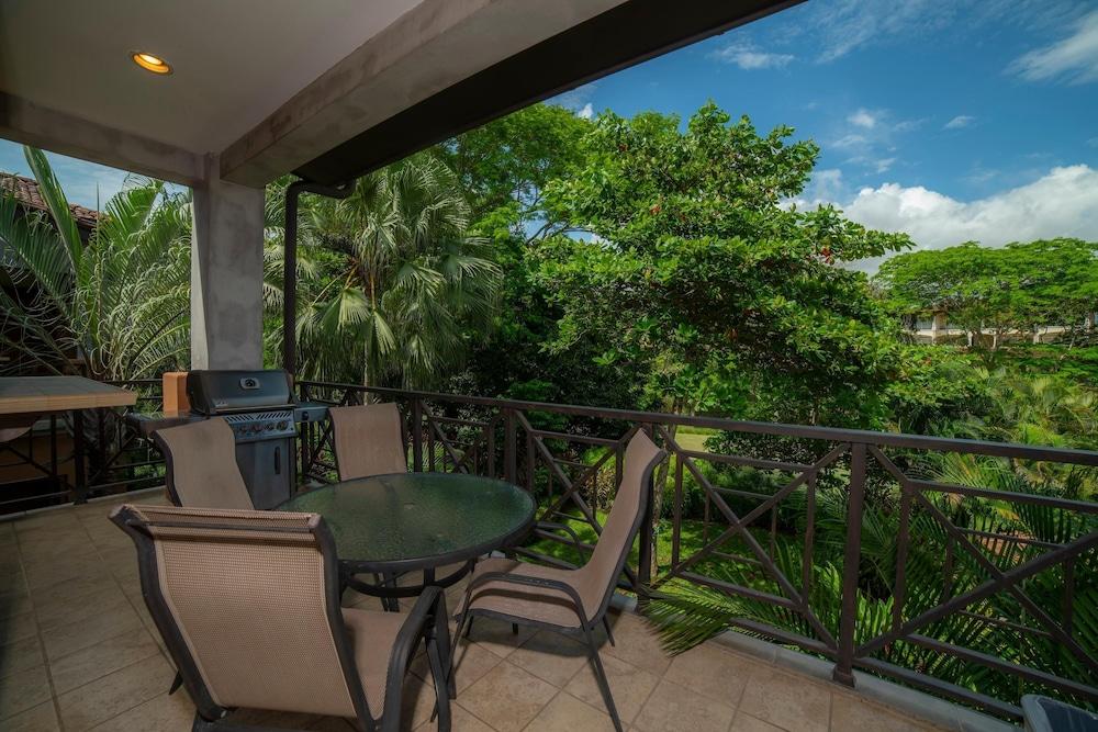 Veranda 2B - 3 bdr 3 Bath