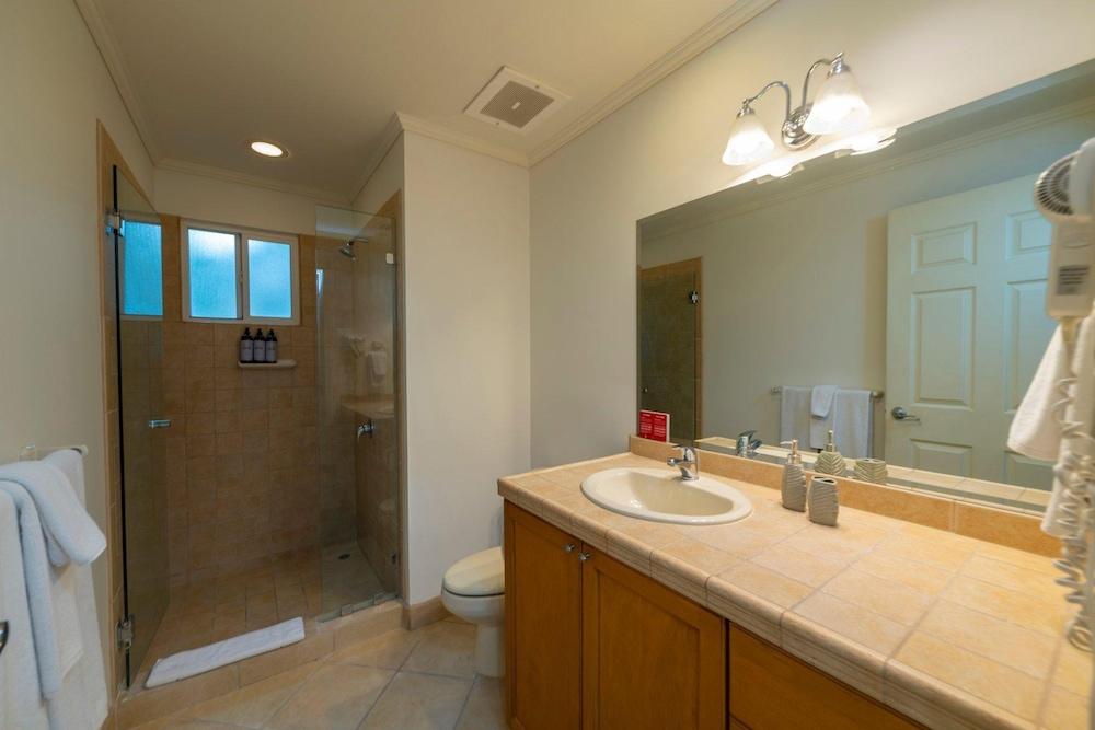 Del Mar 4O 2 bdr - 2 Bath