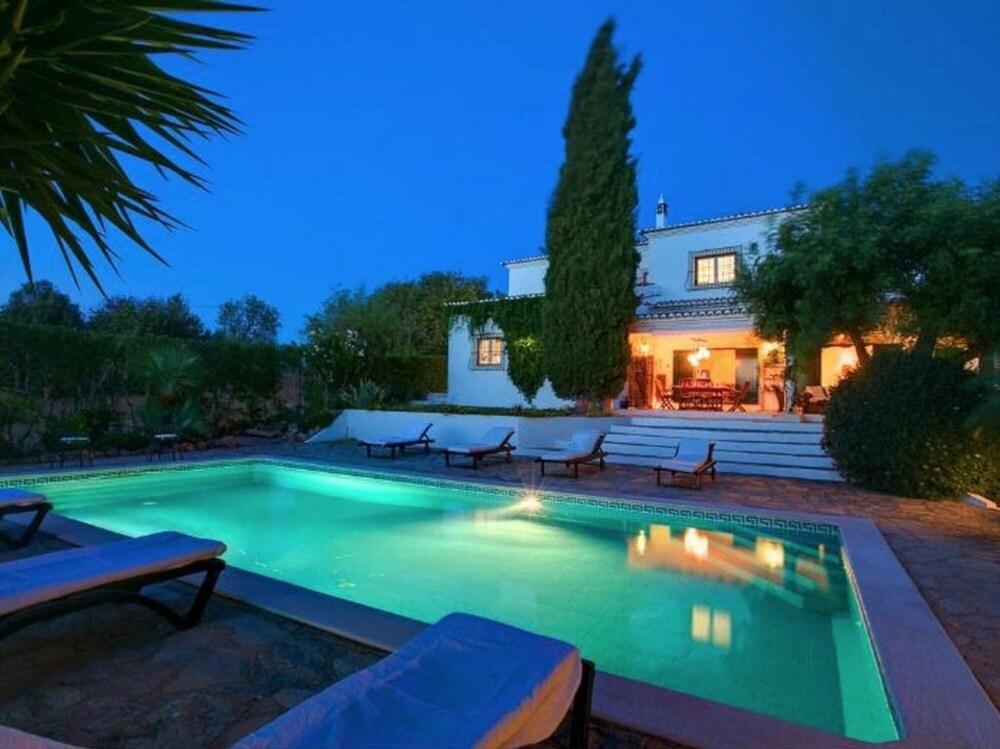 Villa Milo AM in Albufeira