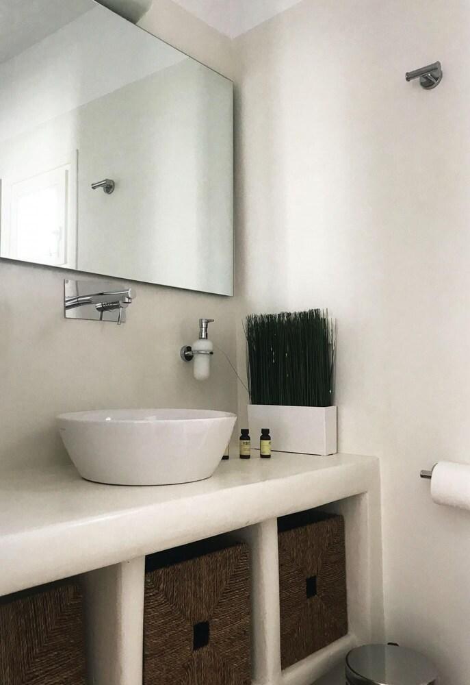 Naxian Resort Villa Orkos