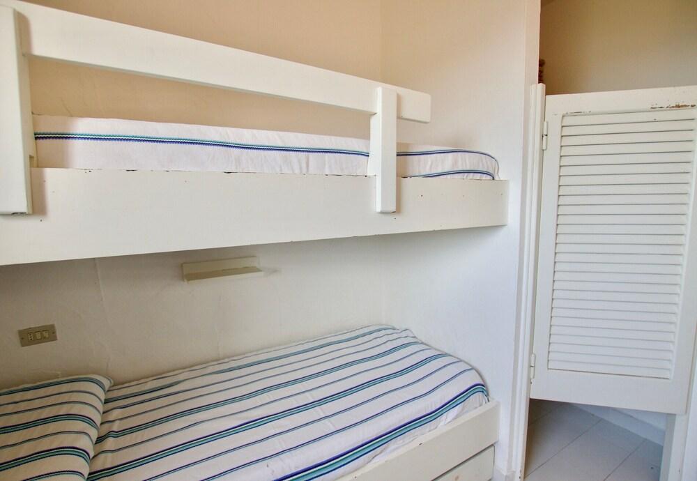 Villa Plumbago 80mt From The Beach