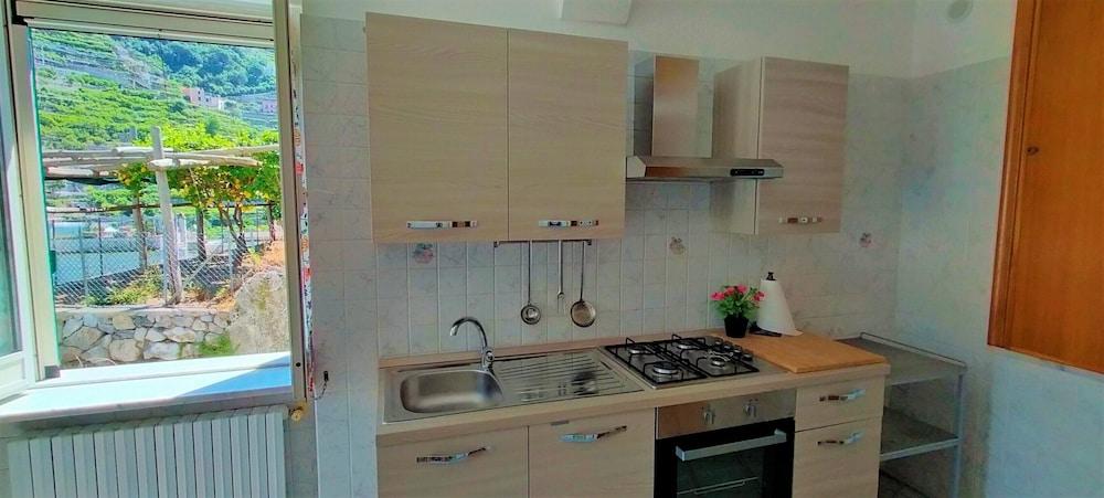 Cozy Private House - Trekking Lovers - Town View