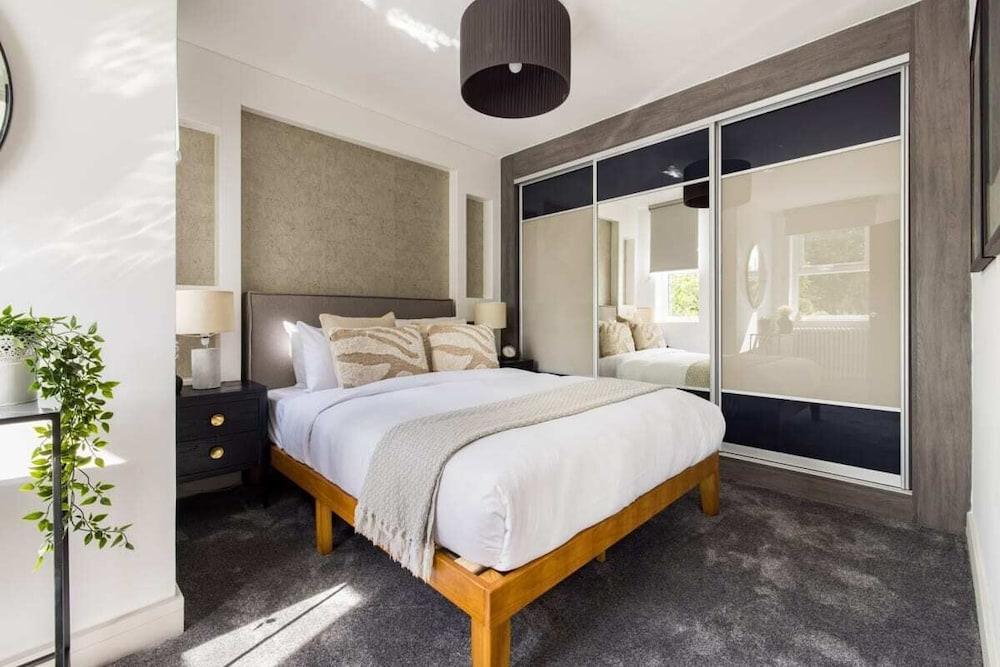 The Battersea Flat - Exquisite 2bdr Flat With Terrace