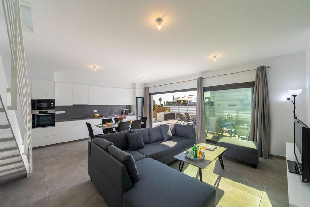 Villa Andre Eastmed Villas