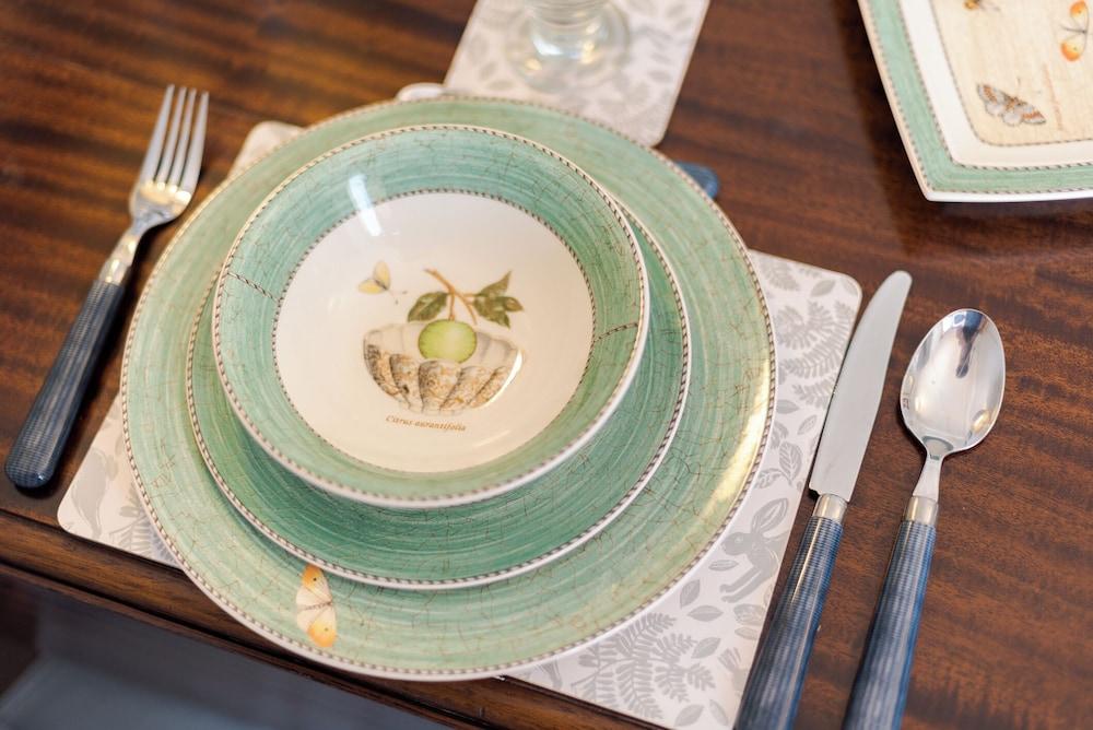 A West London Retreat