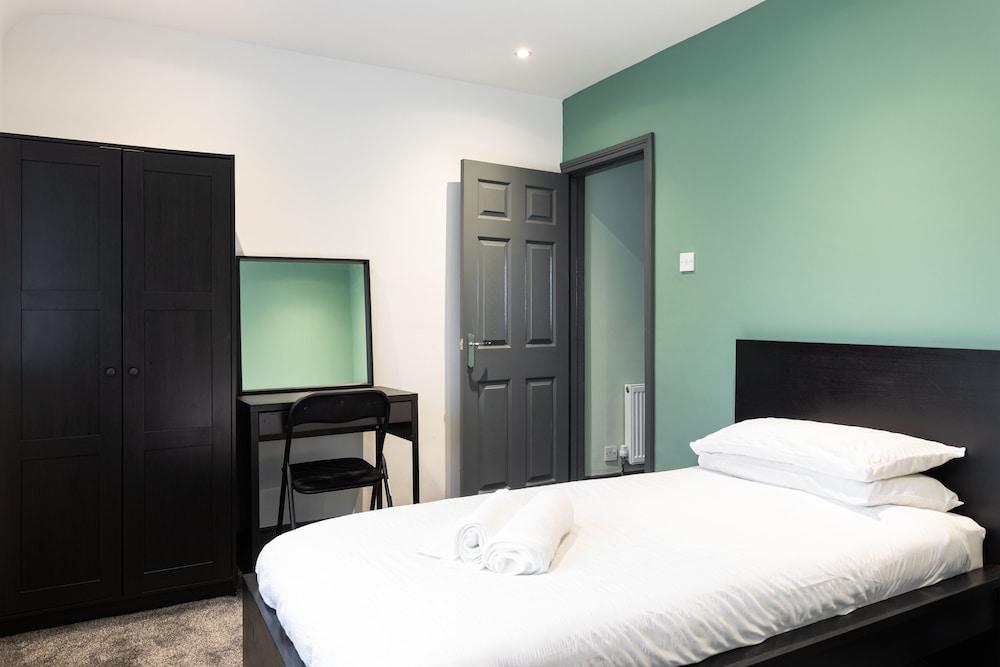 Fully Refurbished North Belfast Home 2