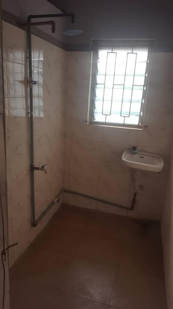 Impeccable 3-bed Apartment Located in Lagos