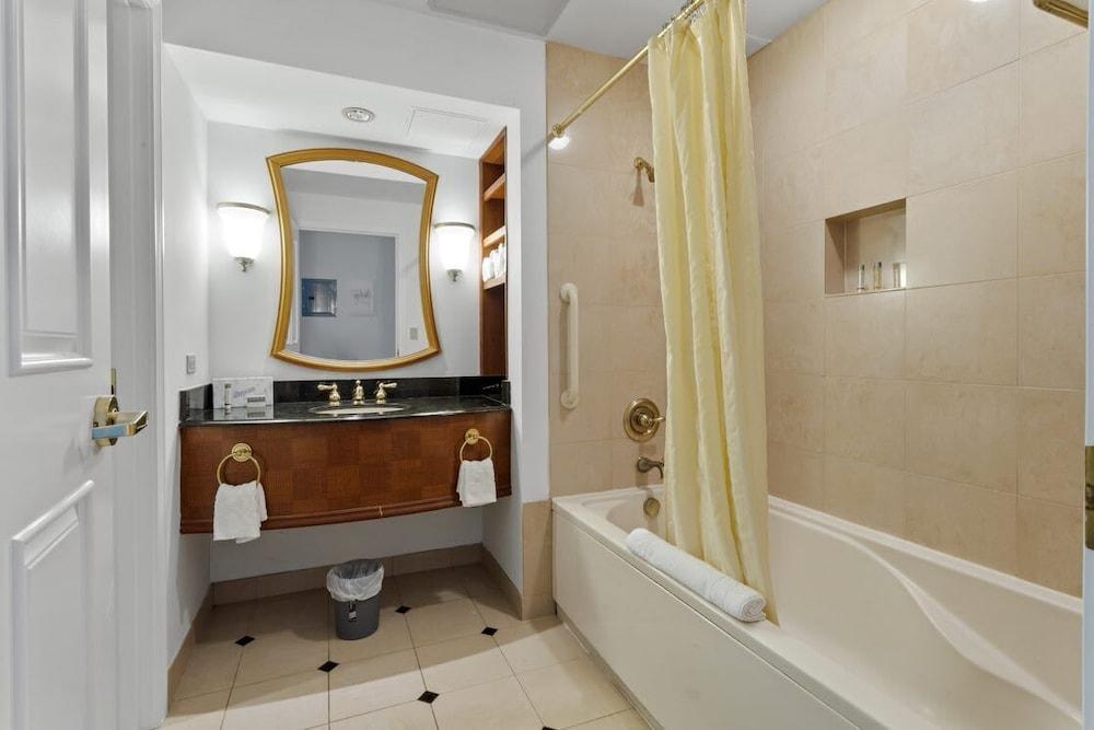 Boardwalk CozySuites Condo w/kitchen!