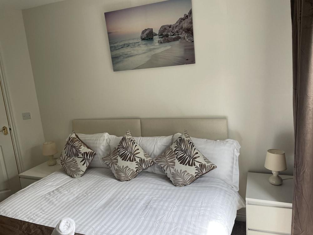 Paris Royal Paradise