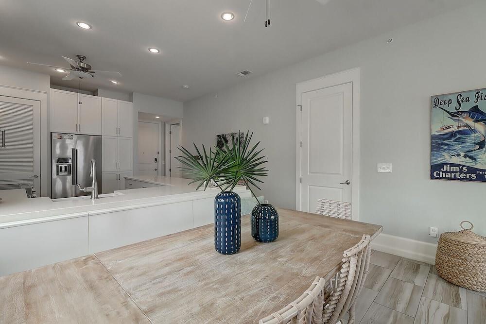 Blue Lagoon TC 10102