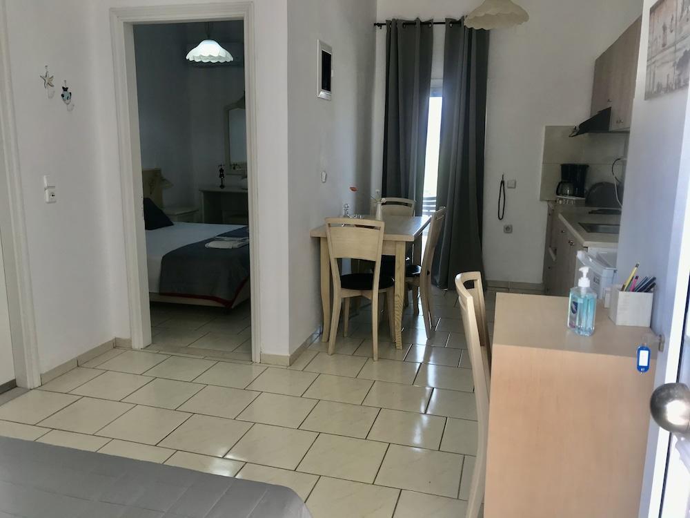 sea view apts & suites by pachiplex