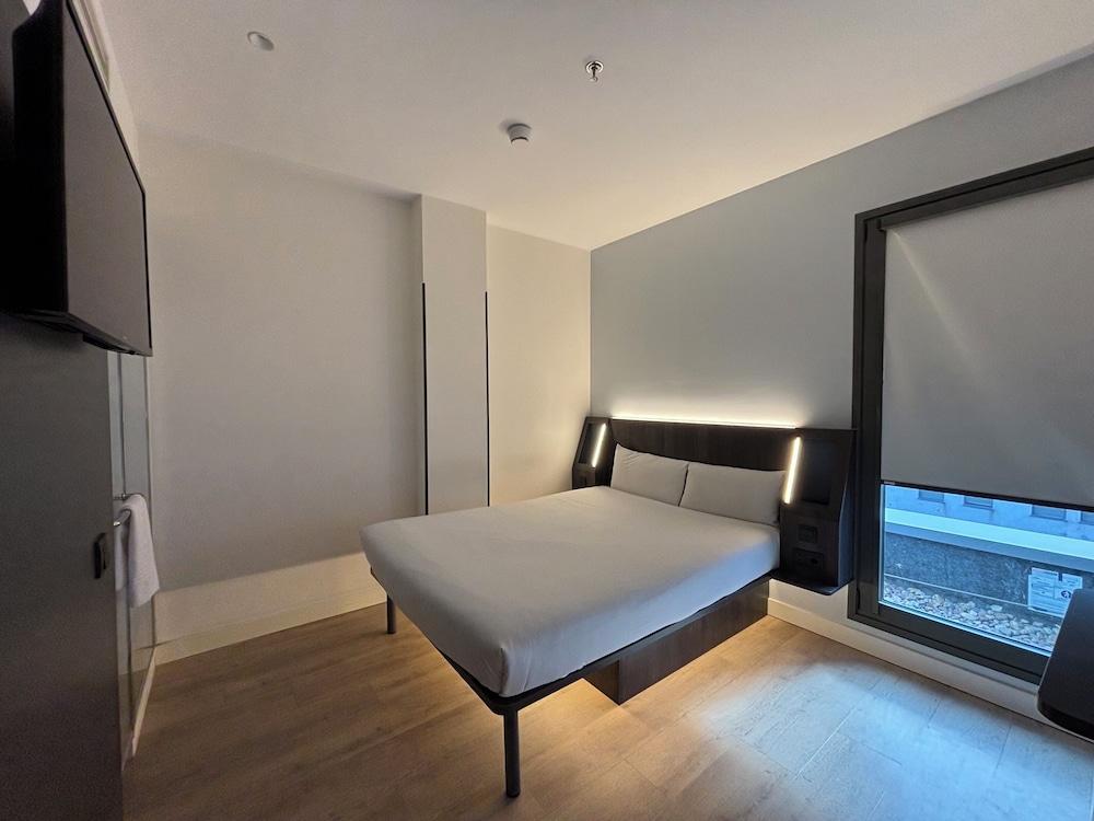 Four Points Flex by Sheraton Madrid Atocha