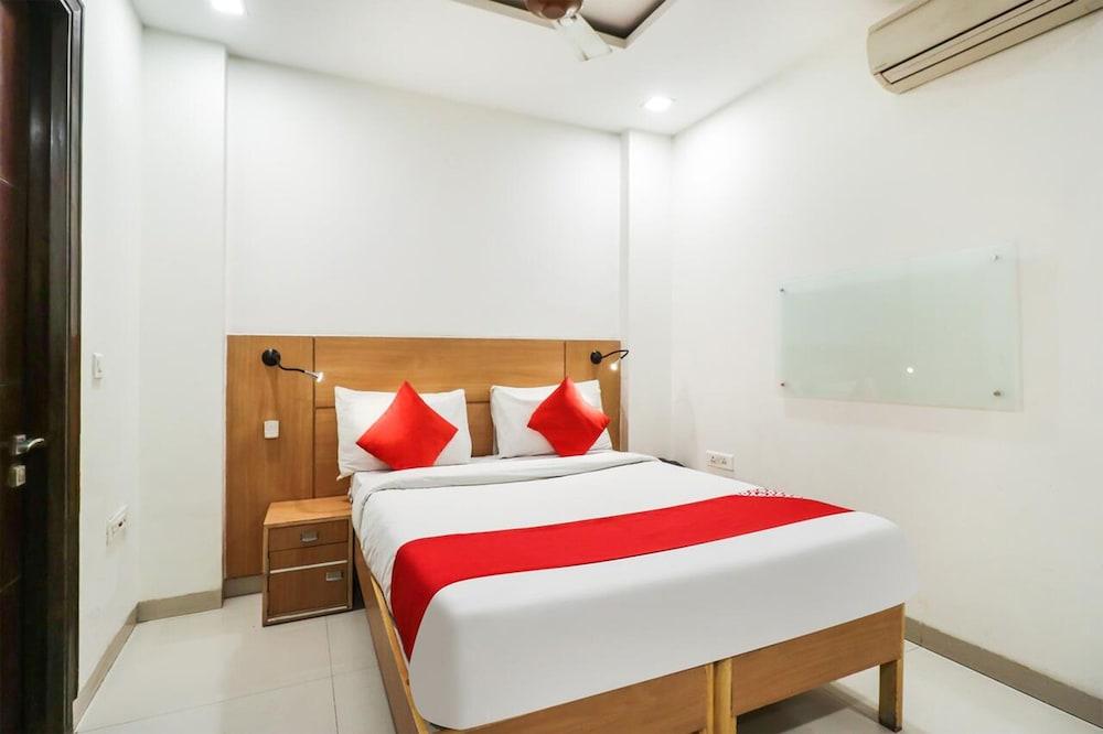 HOTEL SARVASA RESIDENCY