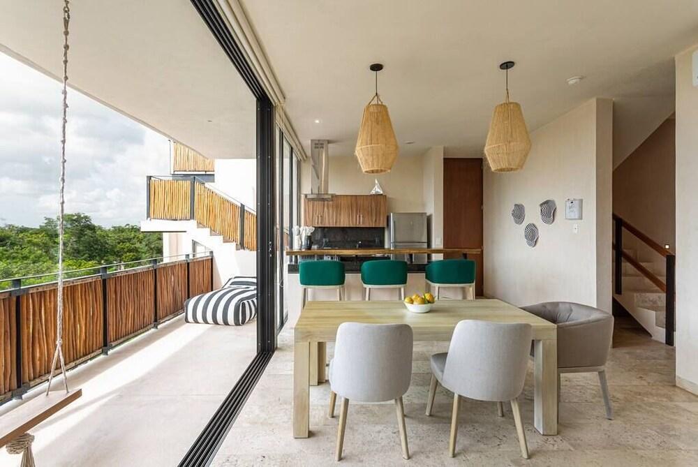 Amor Amor Two Bedroom Penthouse PrivPool