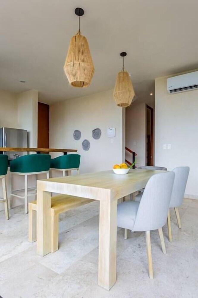 Amor Amor Two Bedroom Penthouse PrivPool