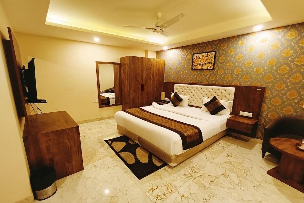 Hotel Kalinga Grand Manali