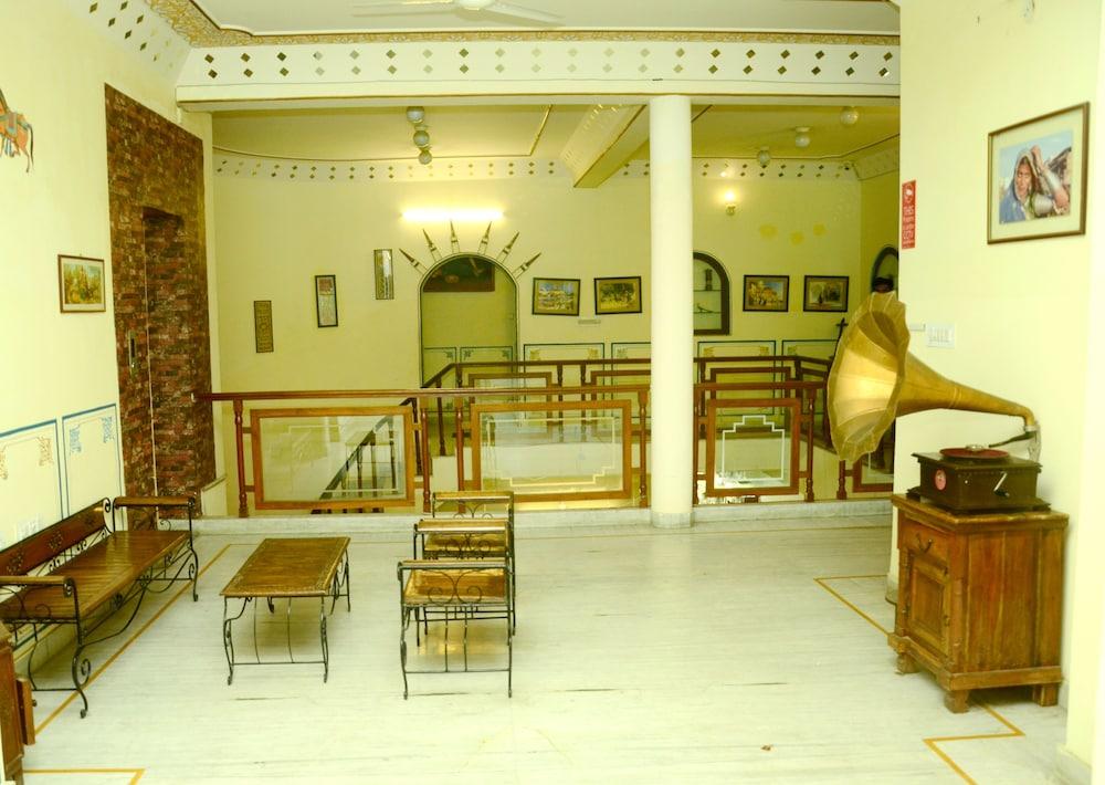 Hotel Radoli House-Heritage Hotel