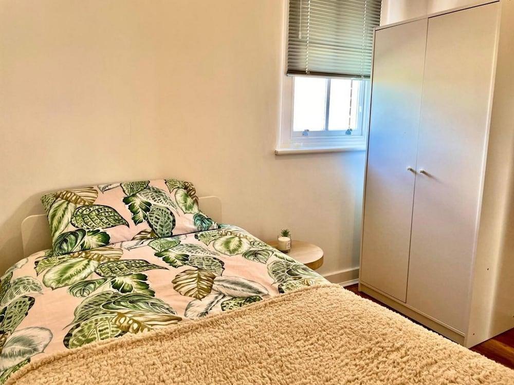 2 Bed Self Contained Apartment Wrexham