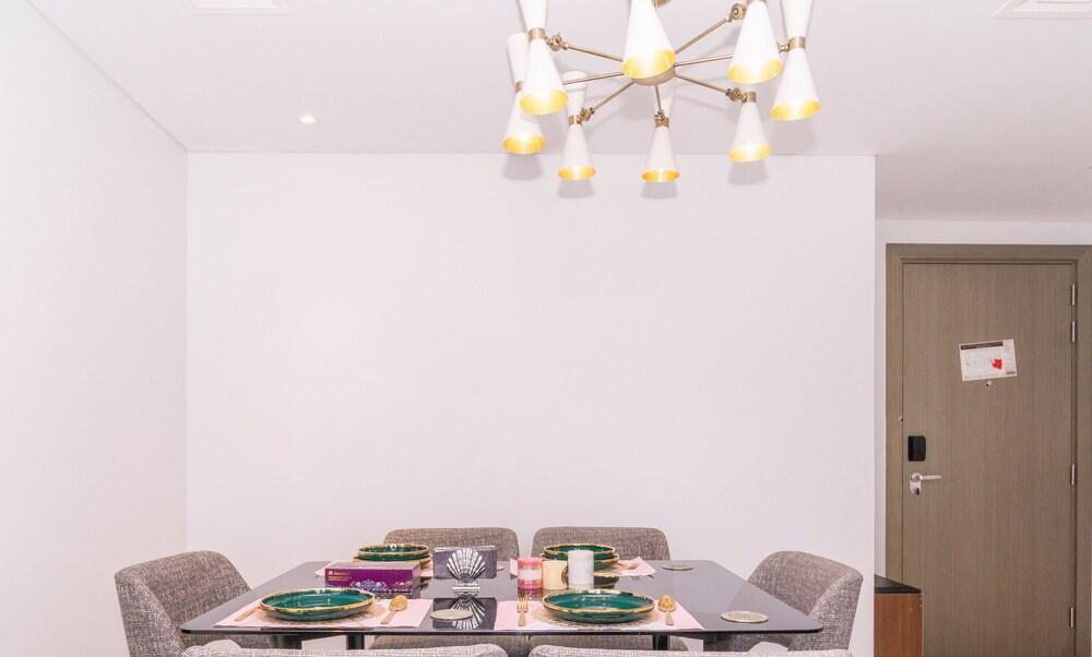 Stunning 2 Bedroom Damac Maison Privee