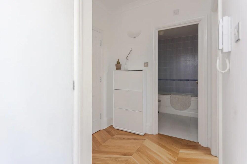 Bermondsey Warehouse Conversion, Near Tower Bridge