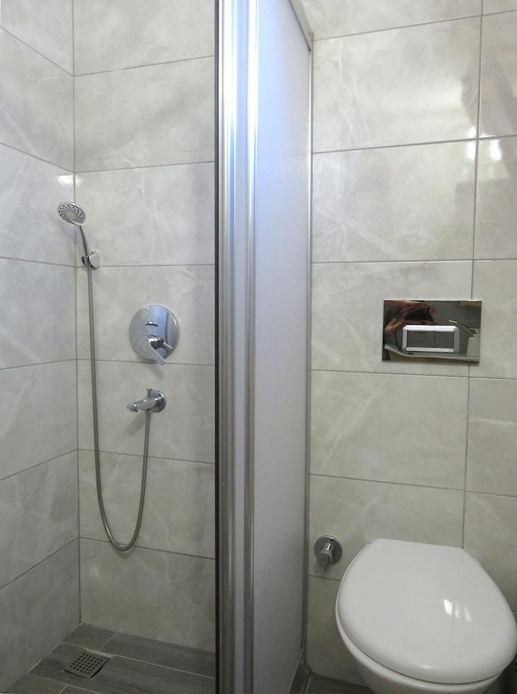 Arriba Apart Bungalow Restaurant