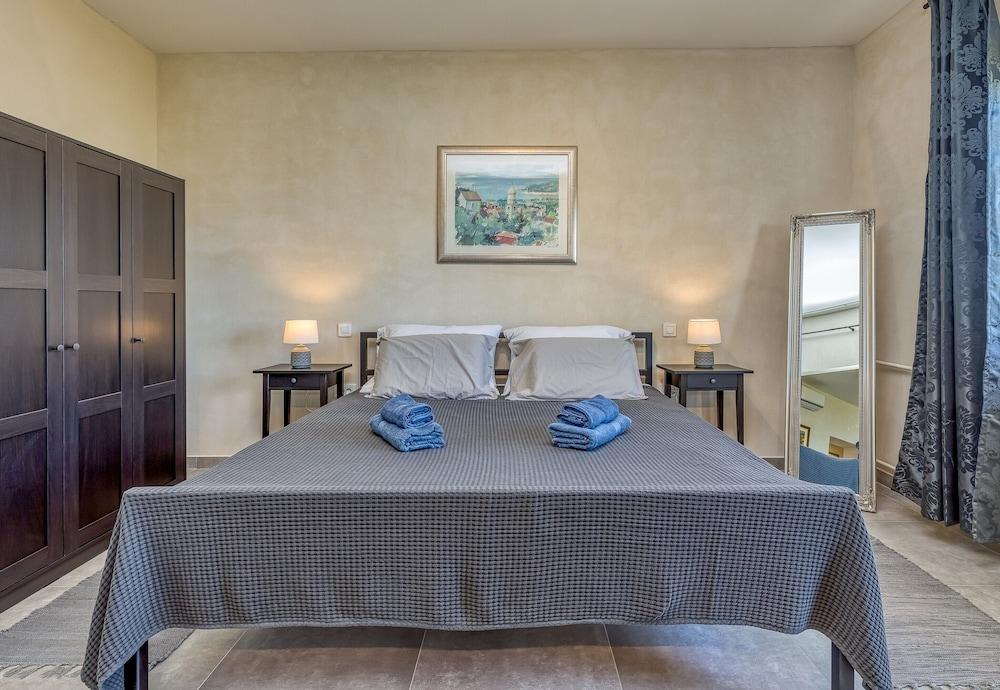 Beach Apartment Kostrena 1