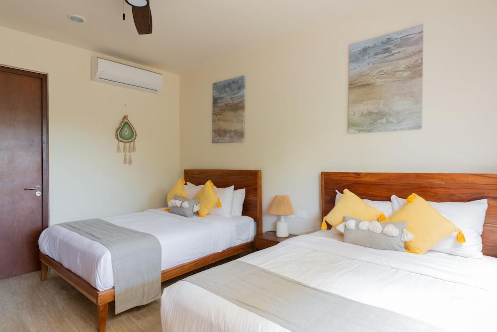 Paramar VE 205 By Lockey