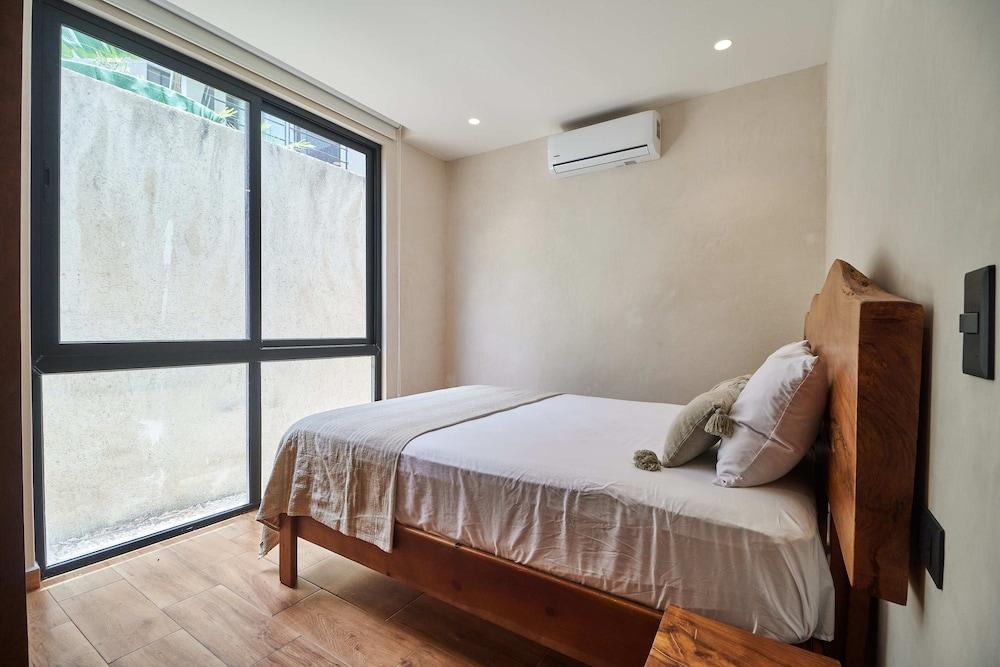 Baay Tulum By Lockey