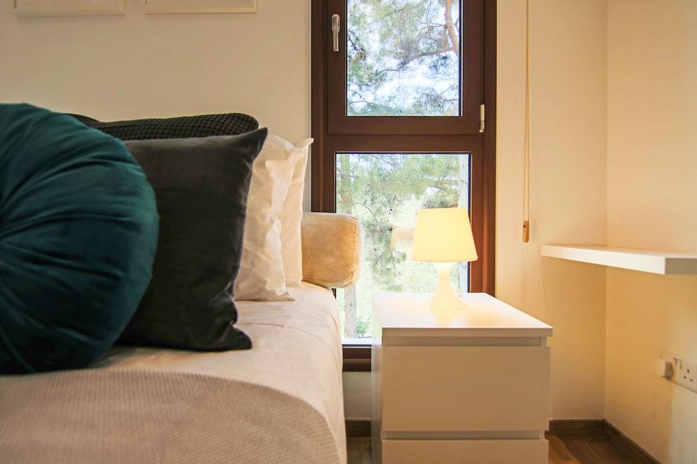 Phaedrus Living Forest Villa Chantara