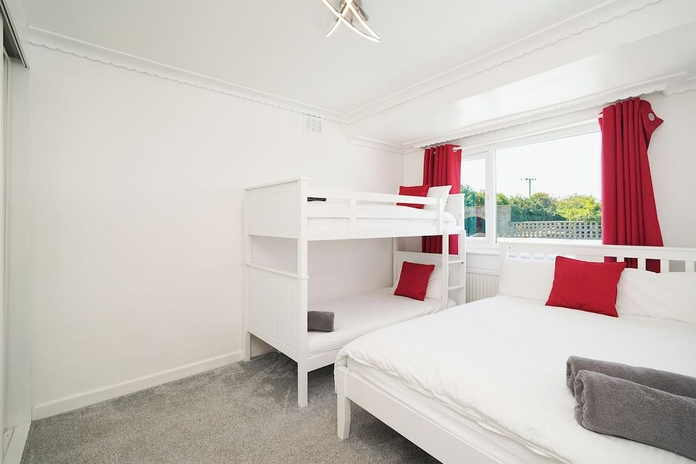 Rentmyspahome With Swimming Pool, Hottub and Sauna