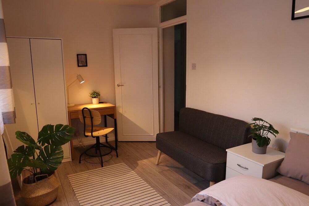 Rosebank Guest House