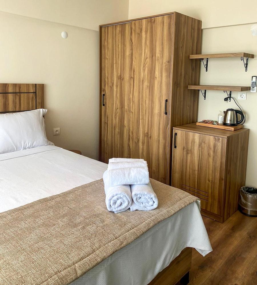 The Kirte Hotel V Beach