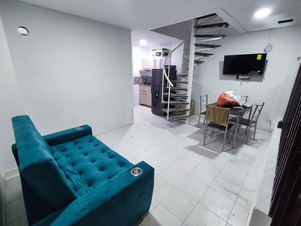 2L3 APARTAMENTO CERCA A LA PLAYA