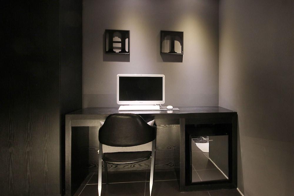 Yaja Busan Sasang Terminal