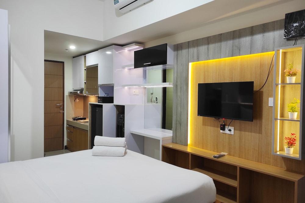 Compact Studio At Vida View Makassar Apartment